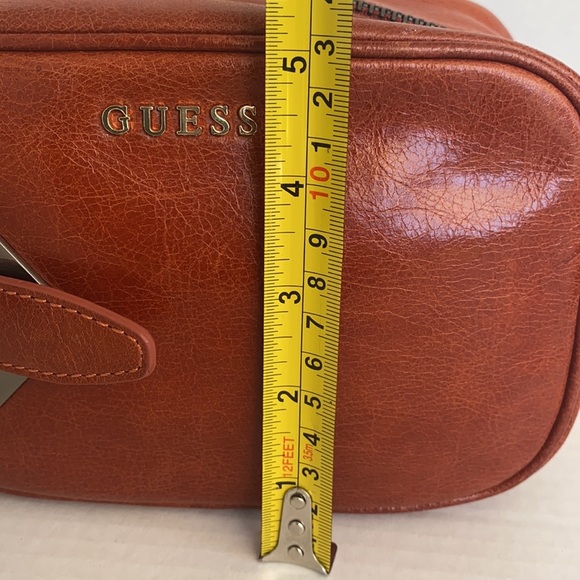 New GUESS Mens Brown Leather Messenger Bag - Picture 9 of 9